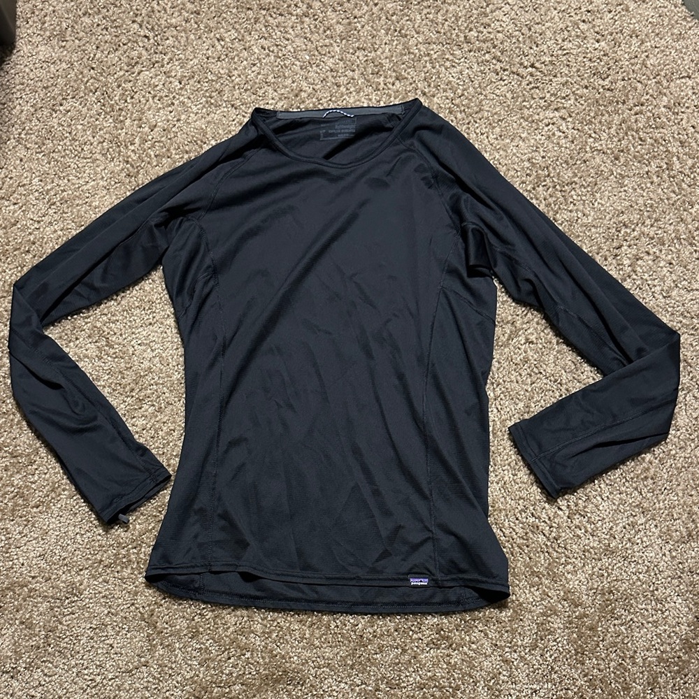 Patagonia Black lightweight Capilene Baselayer